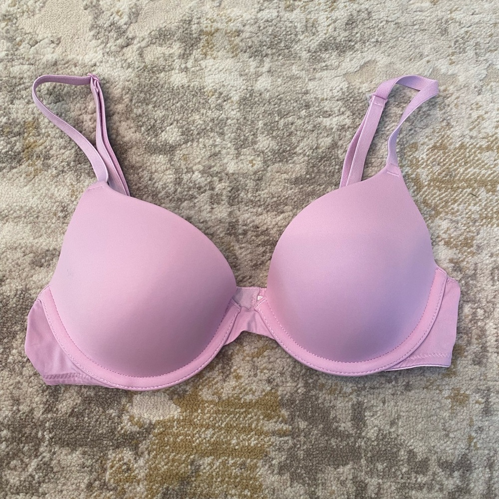 PINK Victoria’s Secret 34A wear everywhere t-shirt bra